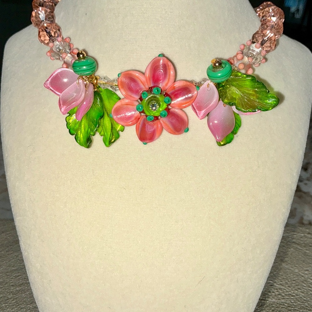 #17. Artisan Created All Glass/Crystal 16" Necklace View 3